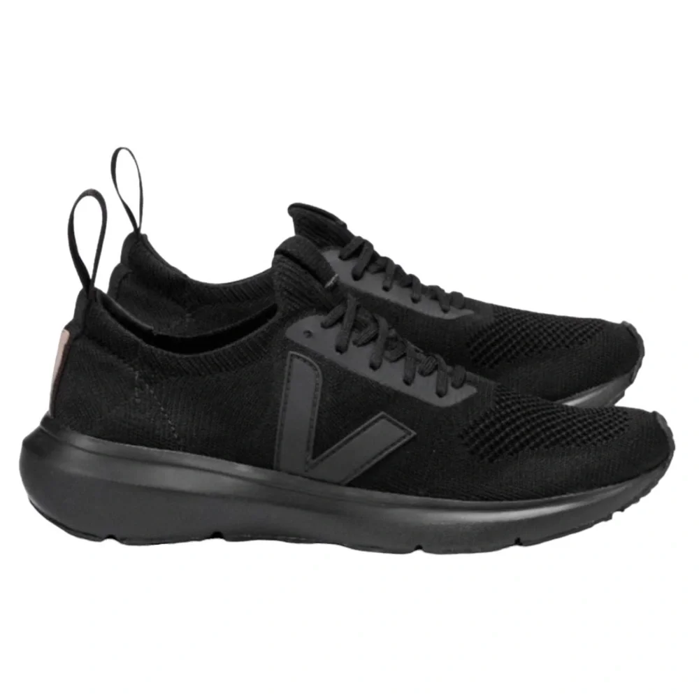 Rick Owens x Veja Performance Runner V-knit Sneakers in Black Women’s Size 7